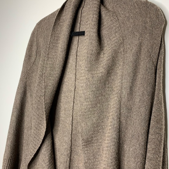 Alice + Olivia Women's Cashmere Blend Cardigan - Picture 3 of 6